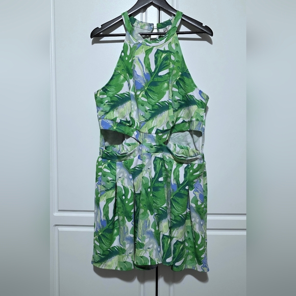 Madden Nyc Pants - Madden NYC Romper Fit & Flare Green Tropical Leaf Cut Out Halter Boho Summer